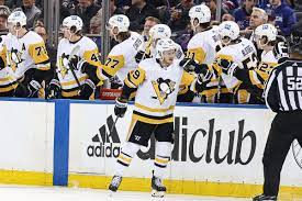 DeSmith absent des séries éliminatoires restantes pour les Penguins de Pittsburgh
